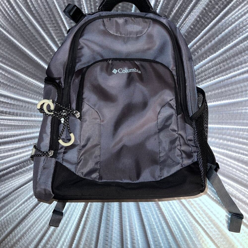 Columbia Summit Rush - Diaper Backpack Grey - Bag is in used condition See Pics!